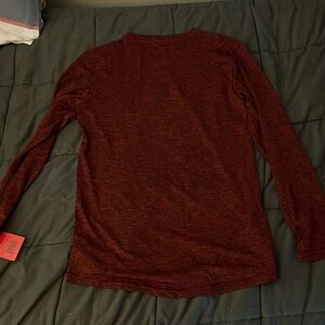 Men’s long sleeve active wear shirt size medium